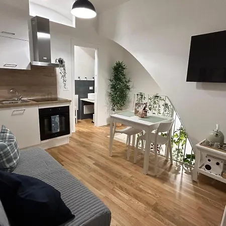 Casa Dei Martiri 阿尔塔穆拉