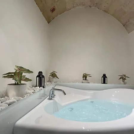 Casa Dei Martiri Frühstückspension Altamura