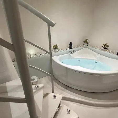 Casa Dei Martiri 阿尔塔穆拉