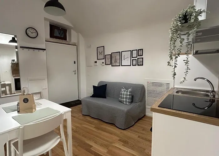 Casa Dei Martiri Couette-café Altamura